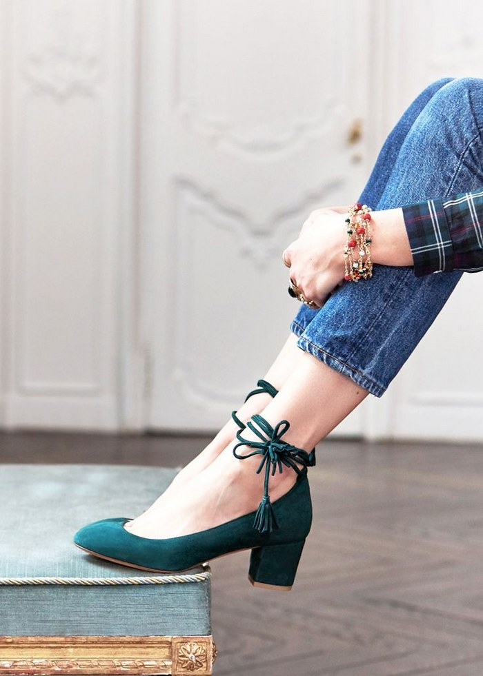 Cintas y lazos. Estos son los zapatos que literalmente necesitas esta temporada