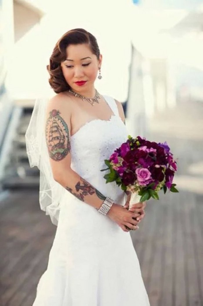 Estas novias te enseñarán cómo puedes usar tus tatuajes el día de tu boda